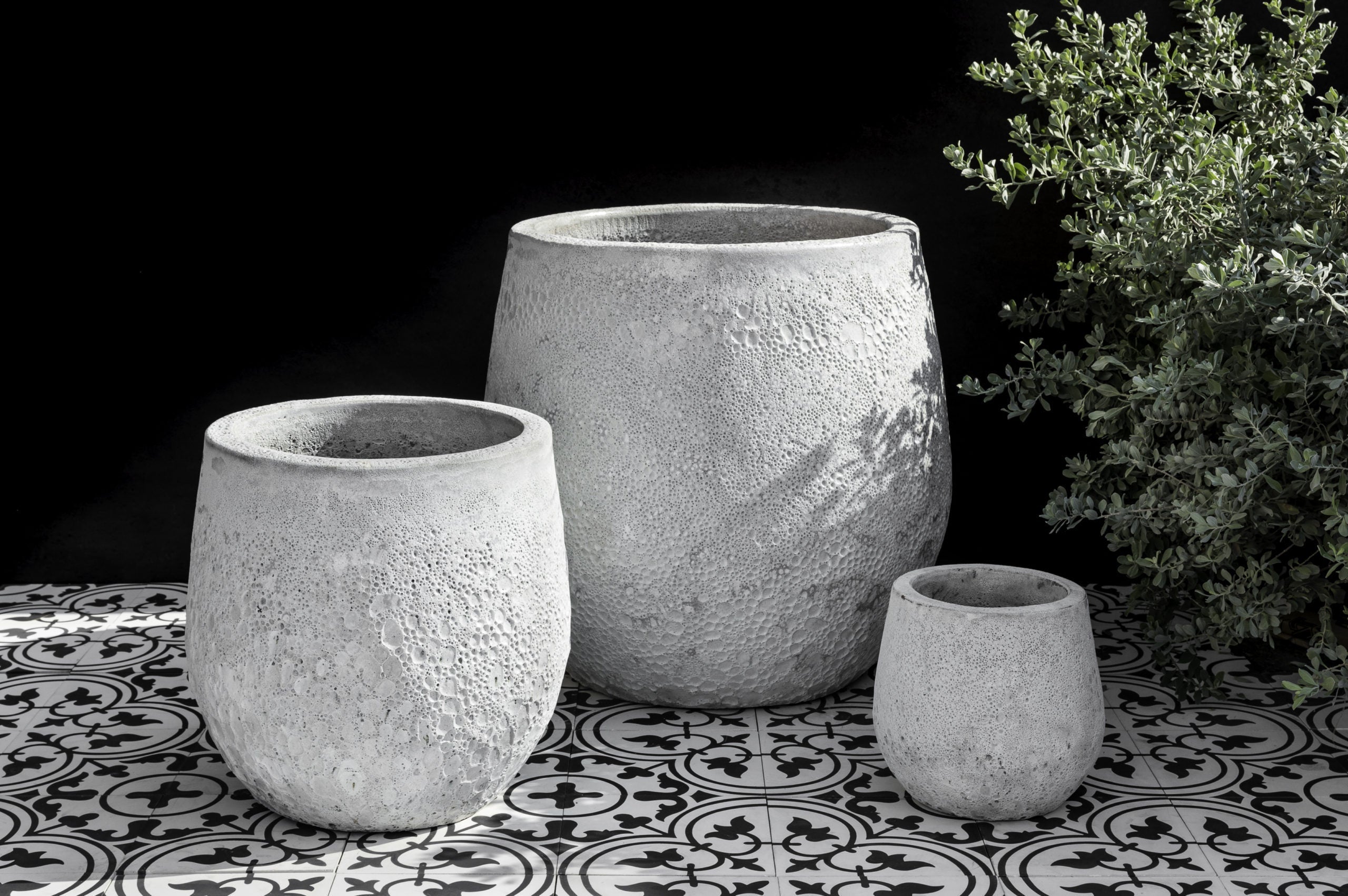 Photo of Campania Baleares Planter Set of 3 - Marquis Gardens