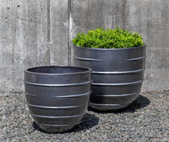 Campania Logis Planter – Set of 2