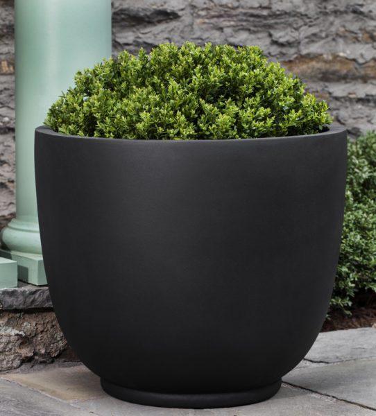Photo of Campania Danilo Planter - Marquis Gardens