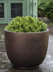 Photo of Campania Danilo Planter - Marquis Gardens