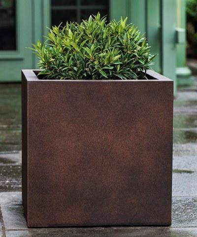 Photo of Campania Farnley Planter - Marquis Gardens