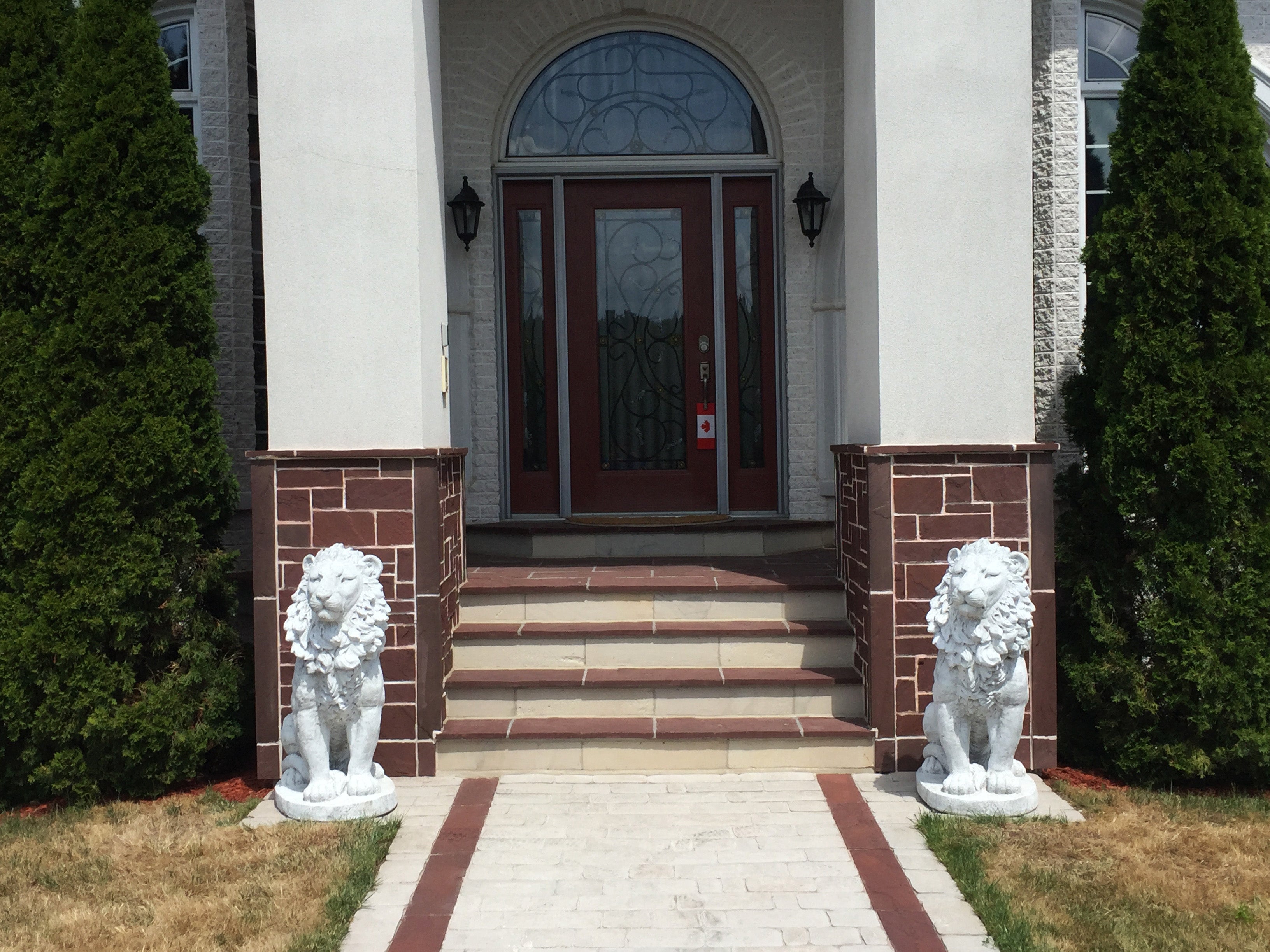Photo of Sitting Lion - Large - Marquis Gardens