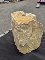 Bubble Rock 215 Beige Limestone