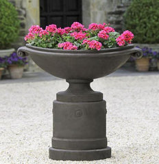Photo of Campania Medici Planters - Marquis Gardens