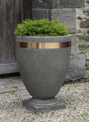 Photo of Campania Moderne Planter - Marquis Gardens