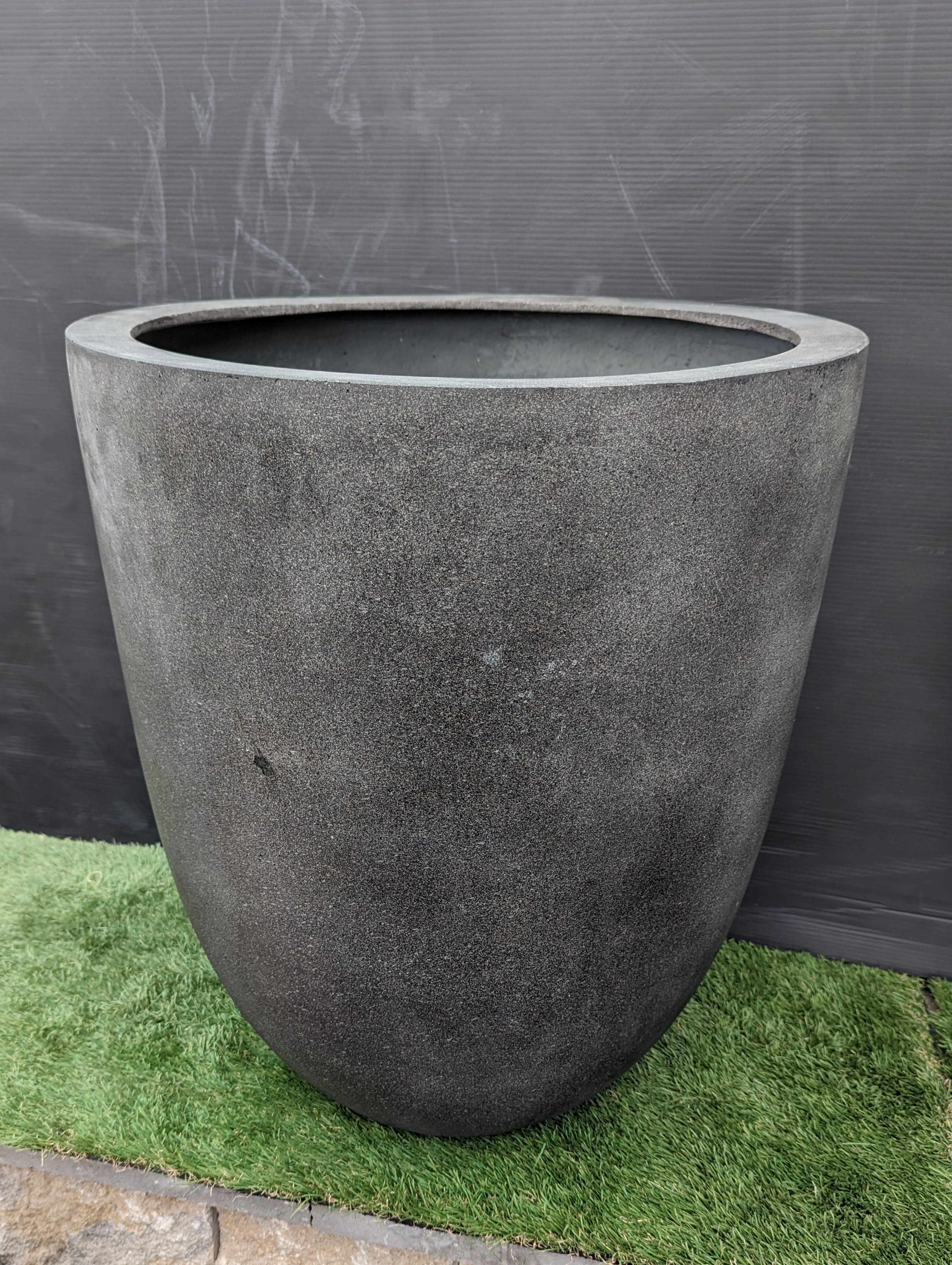 Photo of Campania Bradford Medium Charcoal Planter 01 - Clearance - Marquis Gardens