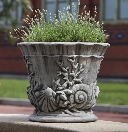 Photo of Campania Smithsonian Chesapeake Urn - Marquis Gardens