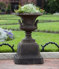Photo of Campania Smithsonian L'Enfant Urn - Marquis Gardens
