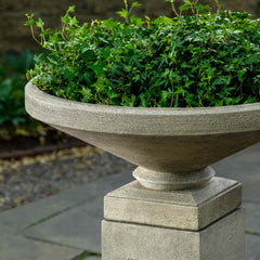 Campania Gimlet Urn