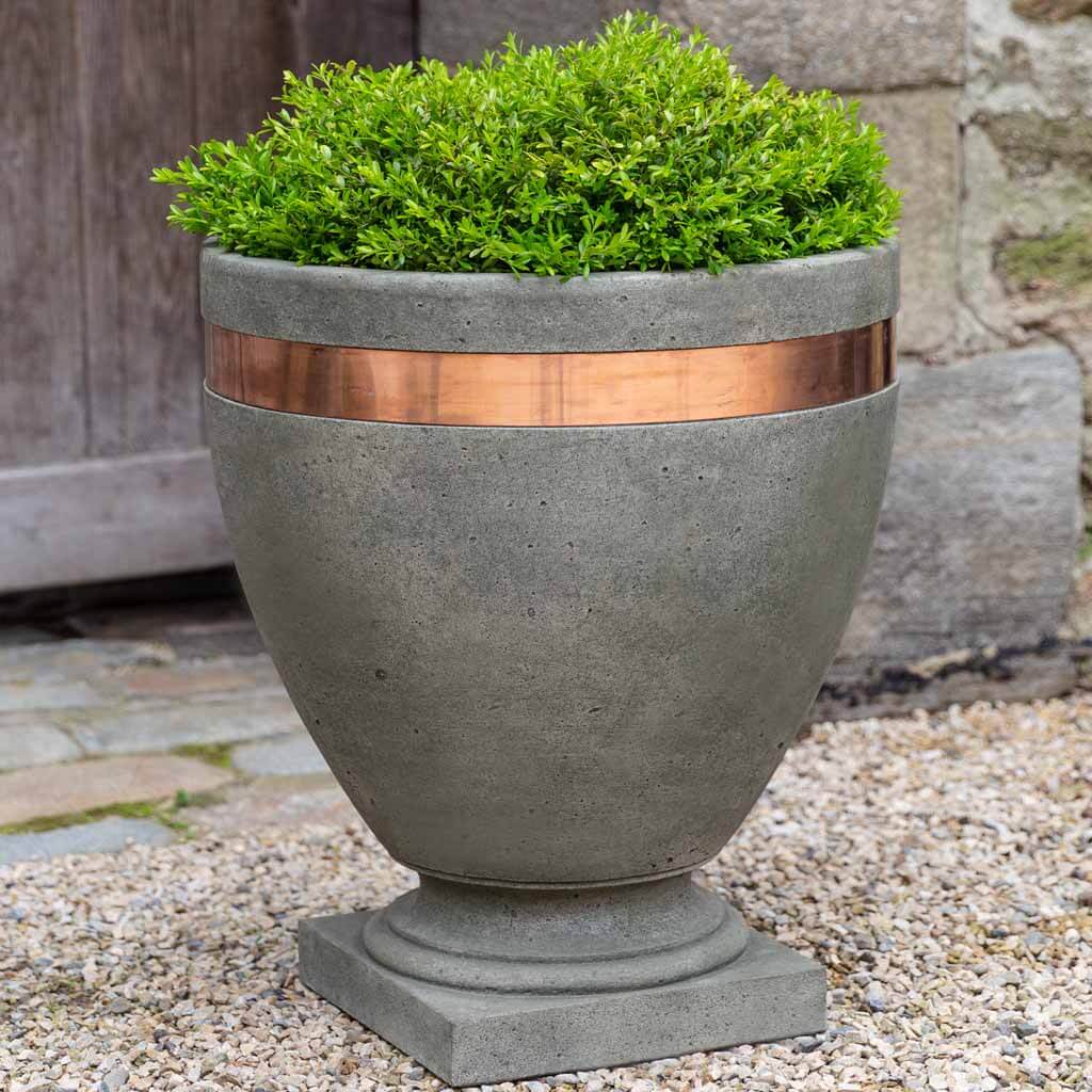 Photo of Campania Moderne Planter - Marquis Gardens