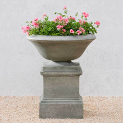 Campania Maywood Urn
