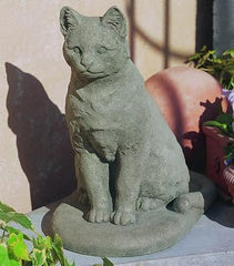 Photo of Campania Garden Cat - Marquis Gardens